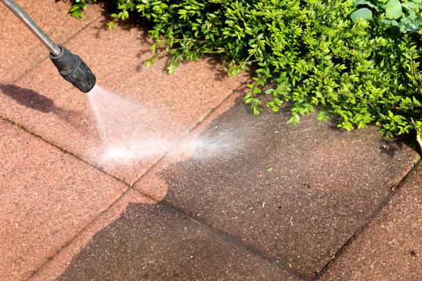 Why Choose Our Certified Pressure Washing Experts for Your Project Needs in Sidney, NE?